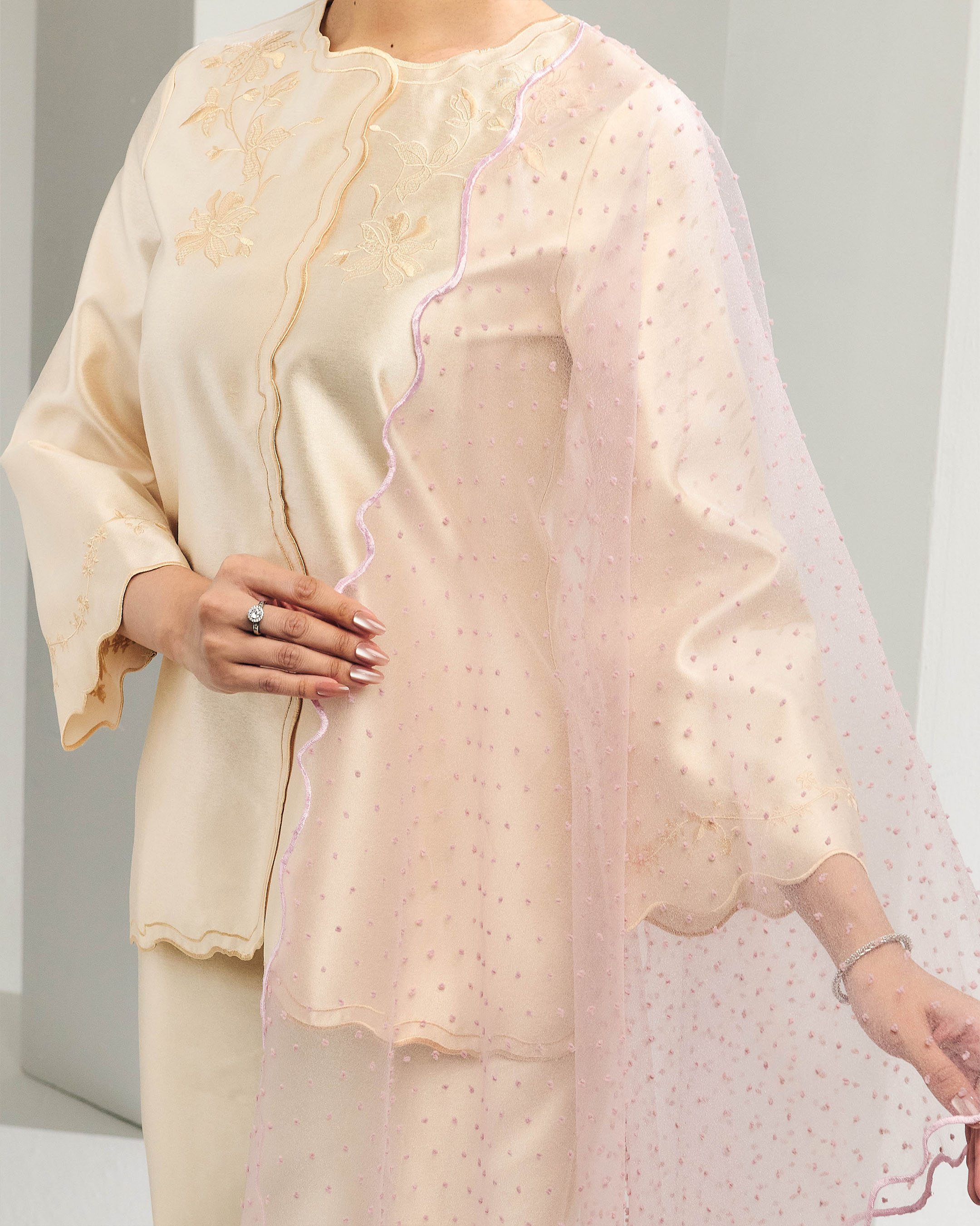 (PRE-ORDER) Melur - Light Pink